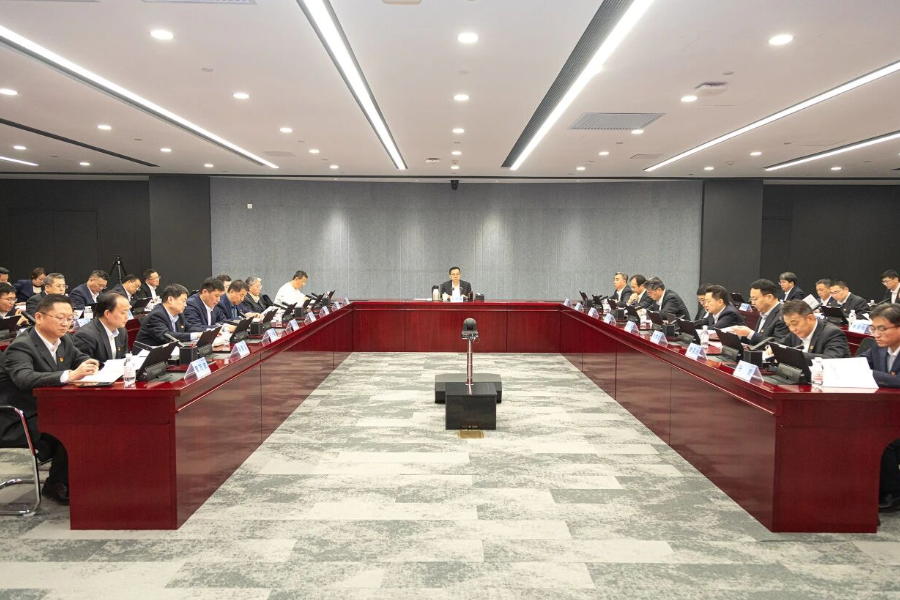 山东重工集团召开2025年度权属公司党组织、直属党组织书记全面从严治党述责述廉和抓基层党建工作述职评议会议